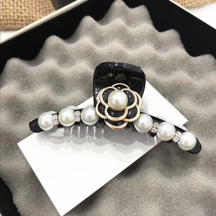 Elegant Camellia Pearl Hair Claws Clips Hairgrips For Women 2024 Rose Flower Rhinestone Acrylic Hair Accessories Clamp Wholesale