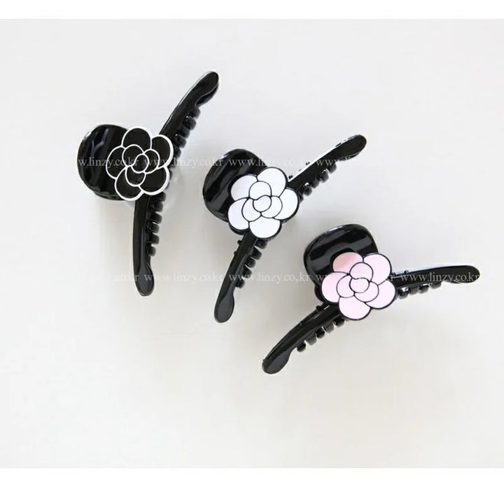Elegant Camellia Pearl Hair Claws Clips Hairgrips For Women 2024 Rose Flower Rhinestone Acrylic Hair Accessories Clamp Wholesale