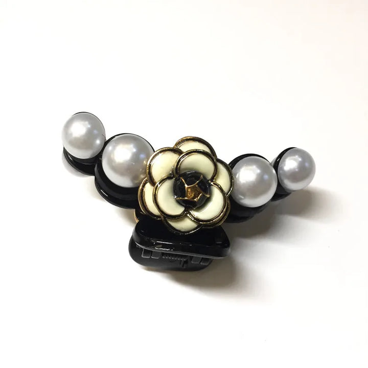 Elegant Camellia Pearl Hair Claws Clips Hairgrips For Women 2024 Rose Flower Rhinestone Acrylic Hair Accessories Clamp Wholesale