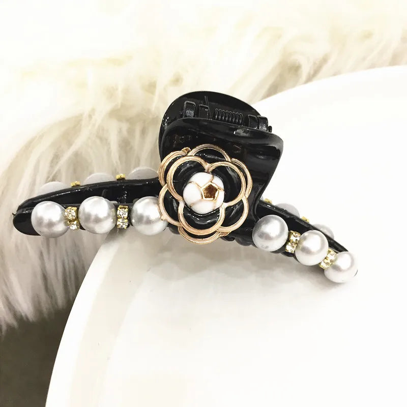 Elegant Camellia Pearl Hair Claws Clips Hairgrips For Women 2024 Rose Flower Rhinestone Acrylic Hair Accessories Clamp Wholesale