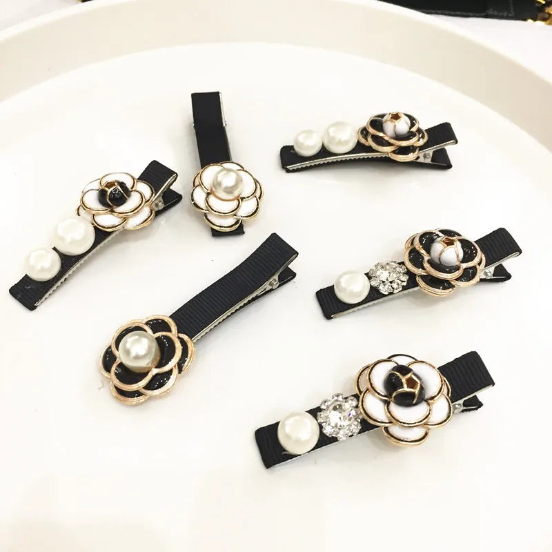 Elegant Camellia Pearl Hair Claws Clips Hairgrips For Women 2024 Rose Flower Rhinestone Acrylic Hair Accessories Clamp Wholesale