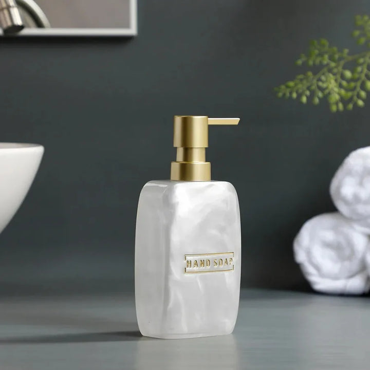 White Pearl Bathroom Wash Accessories Lotion Bottle Bathroom Toothbrush Cup Set Soap Dispenser Toothbrush Holder Set Soap Dish