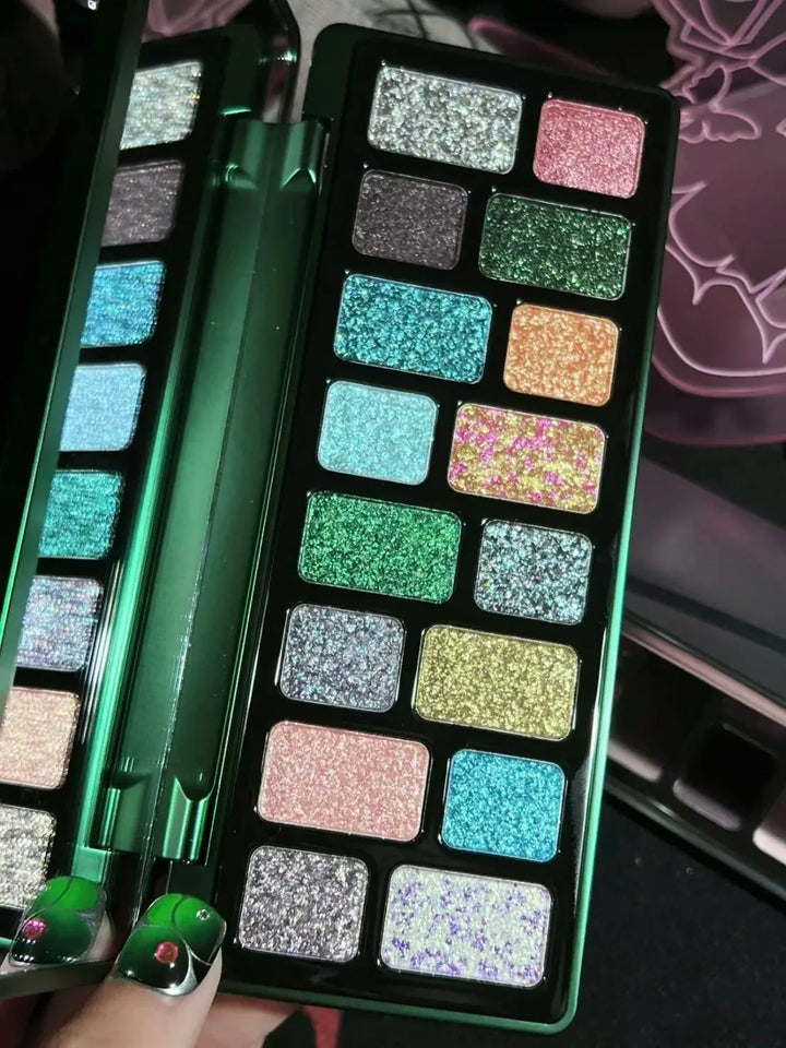 Qianyan Cheeryep 16 Color Eyeshadow Palette Glitter Chamelon Matte Pearlescent Flash Plate Cowherd Sequins