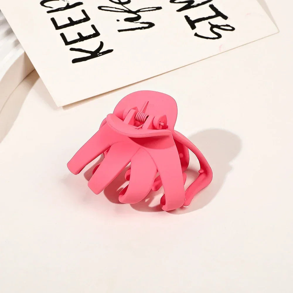 Matte Octopus Hair Claw Large Size Shark Clip Headwear Women Claws Clips Daily Hair Styling Hair Accessories for Girl New Styles