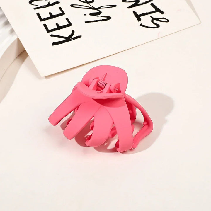 Matte Octopus Hair Claw Large Size Shark Clip Headwear Women Claws Clips Daily Hair Styling Hair Accessories for Girl New Styles