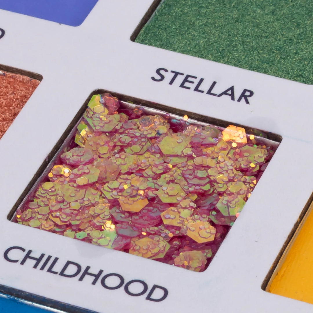 32-Color Eyeshadow Palette – Snowflake ,Matte & Shimmer, Smooth Blend, One Palette for Every Mood