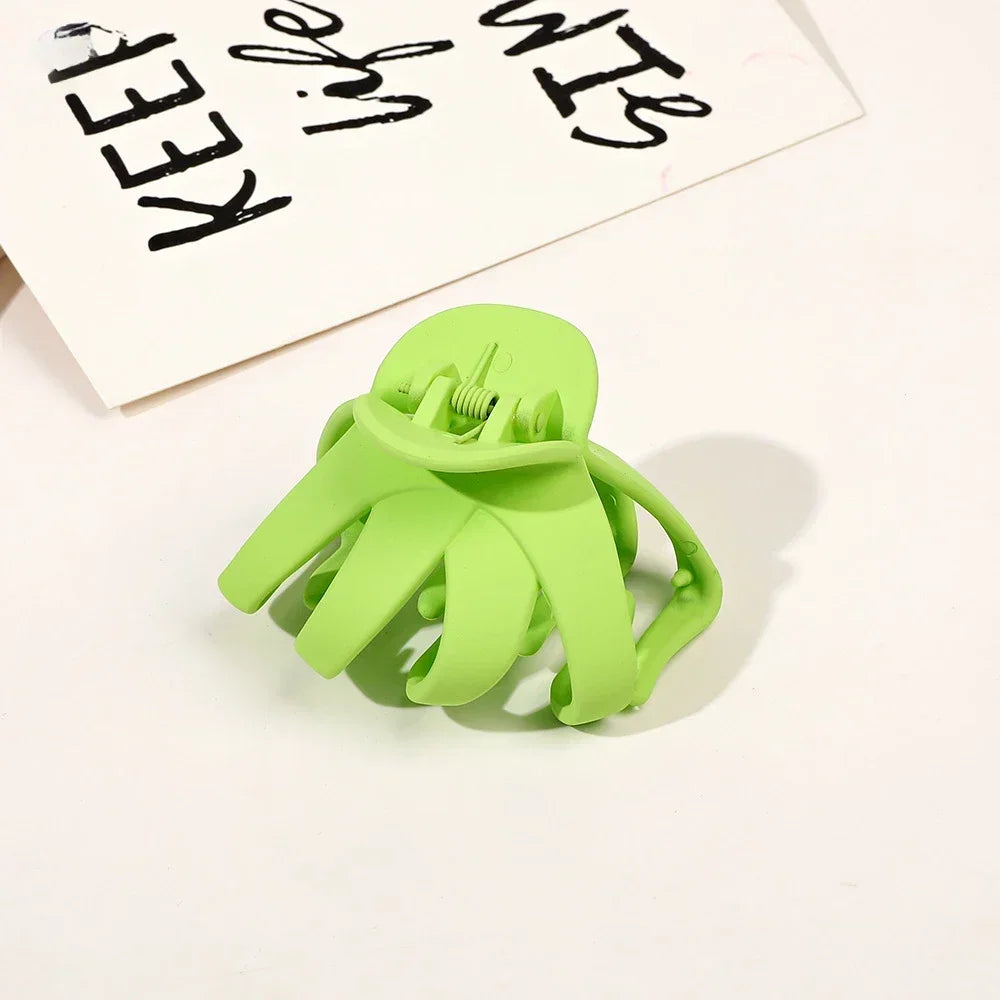 Matte Octopus Hair Claw Large Size Shark Clip Headwear Women Claws Clips Daily Hair Styling Hair Accessories for Girl New Styles