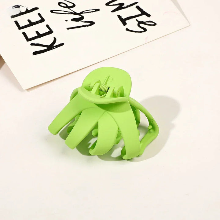 Matte Octopus Hair Claw Large Size Shark Clip Headwear Women Claws Clips Daily Hair Styling Hair Accessories for Girl New Styles