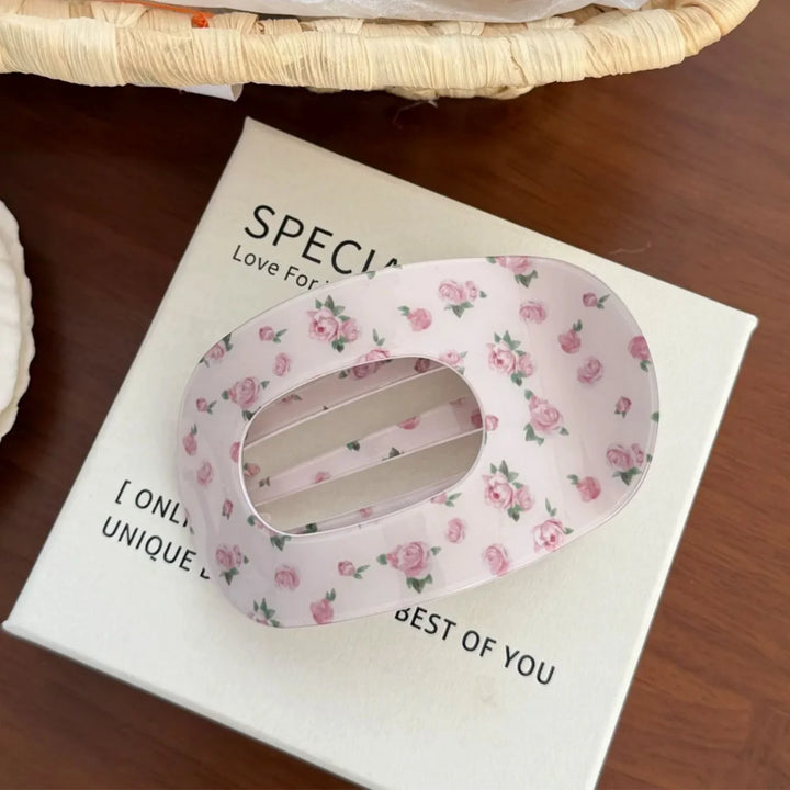 9.5CM Fashion Oval Hollow Hair Claw Clips Women Elegant Marbling PVC Flat Hair Grips Premium Colorful Updo Hair Barrettes