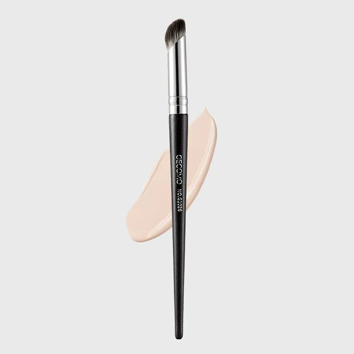 1 Pcs Concealer Makeup Brushes Precision Soft Fluffy Smudge Brush Cover Acne Dark Circles Multi-Function Detail Makeup Tools