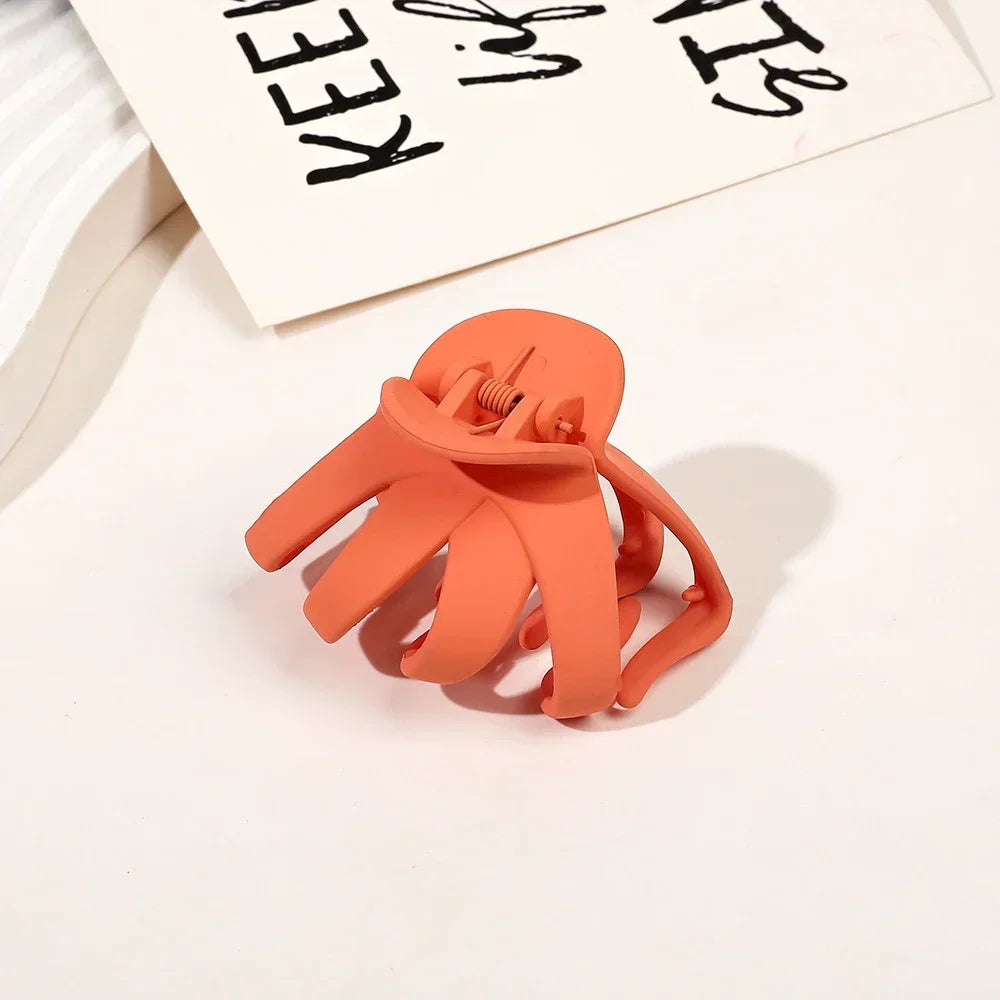 Matte Octopus Hair Claw Large Size Shark Clip Headwear Women Claws Clips Daily Hair Styling Hair Accessories for Girl New Styles