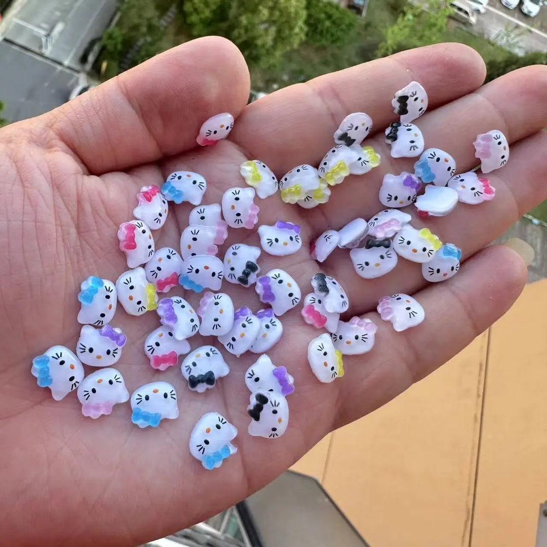 3D Cute Sanrio Family Series Nail Art Jewelry Decor Cartoon Hello Kitty Kuromi Nail Charms Rhinestone Gems Ornament Accessories