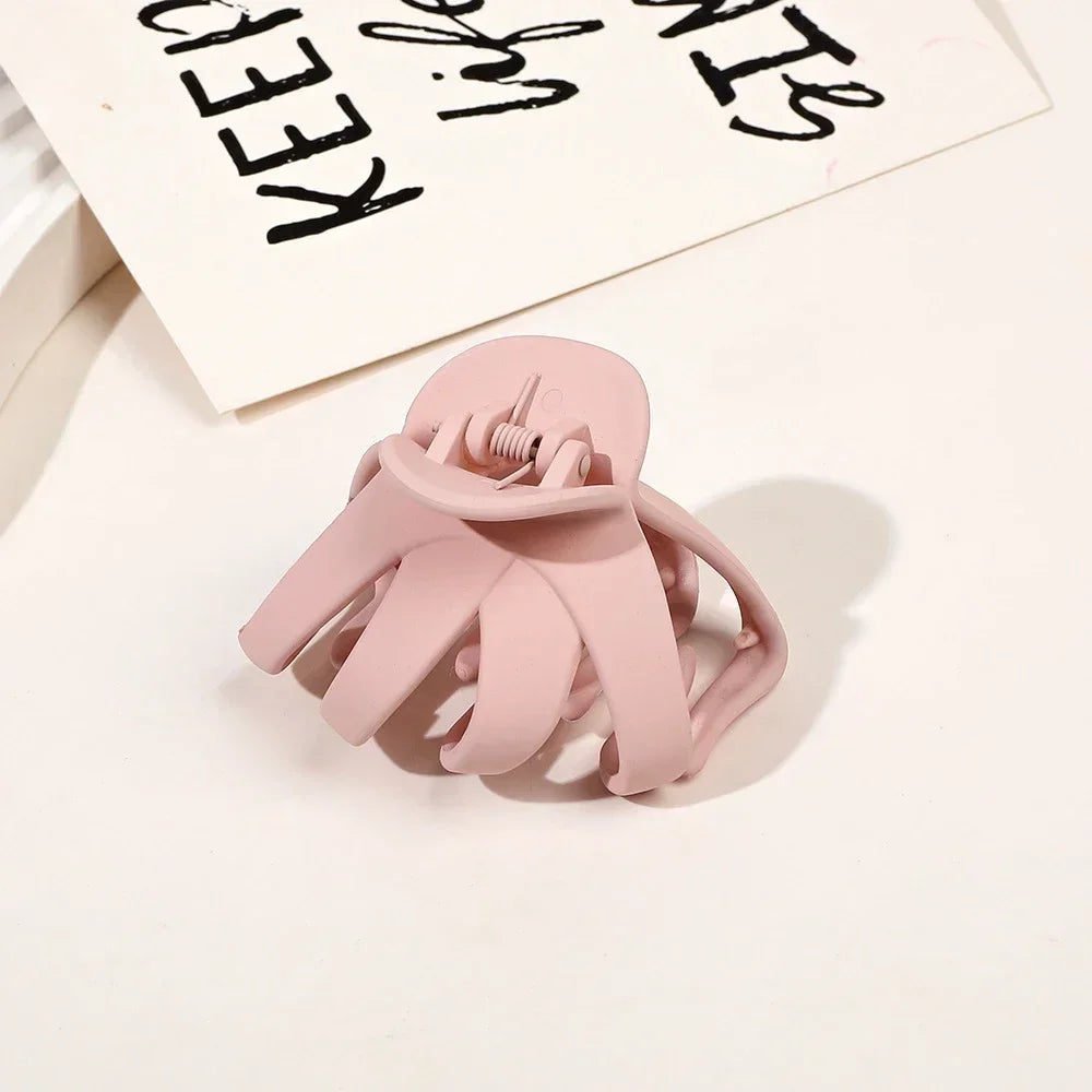 Matte Octopus Hair Claw Large Size Shark Clip Headwear Women Claws Clips Daily Hair Styling Hair Accessories for Girl New Styles