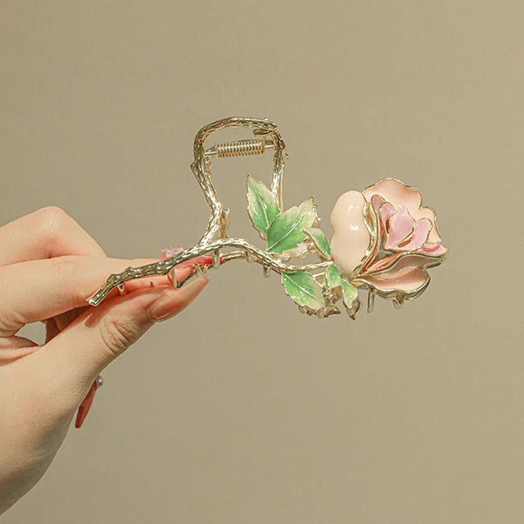 Light Luxury Metal Hair Claw Clips White Flower Hair Pins Shiny Rhinestone Ponytail Holder Pearls Tassel Hair Jewelry for Women