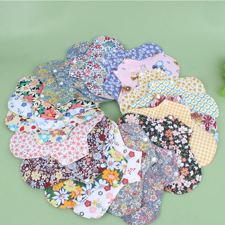 18*18cm Reusable Menstrual Pads Fleece Graphene Daily Absorbent Care Panty Liner Sanitary Pad Washable Pads Cotton for Period