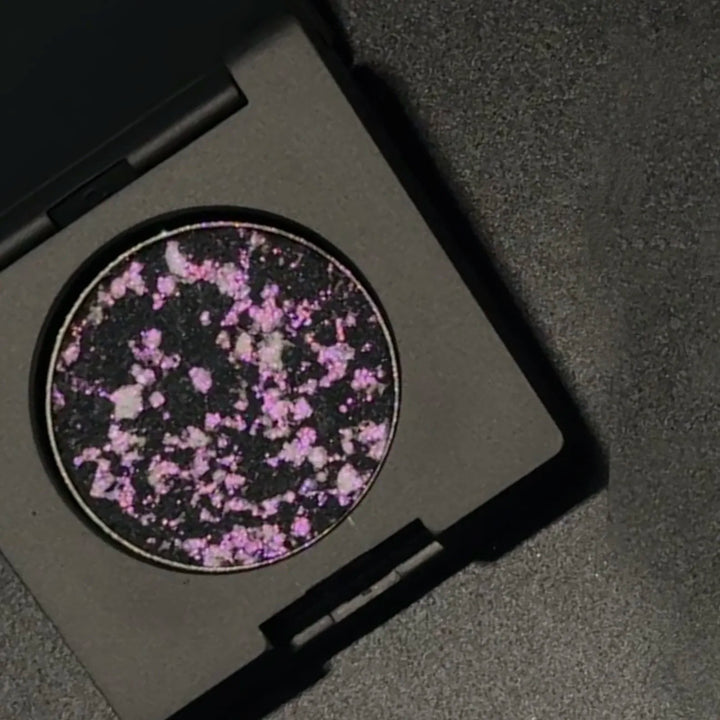 Single Mixed Color Eyeshadow Chameleon Fine Sparkle Pearl Brightener Eye Shadow Portable Eye Makeup