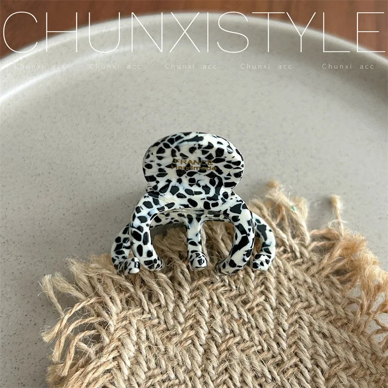 Elegant Acetate Hair Claw Medium Size Sweet Hair Clip Shark Clip Women Hair Accessories Headwear