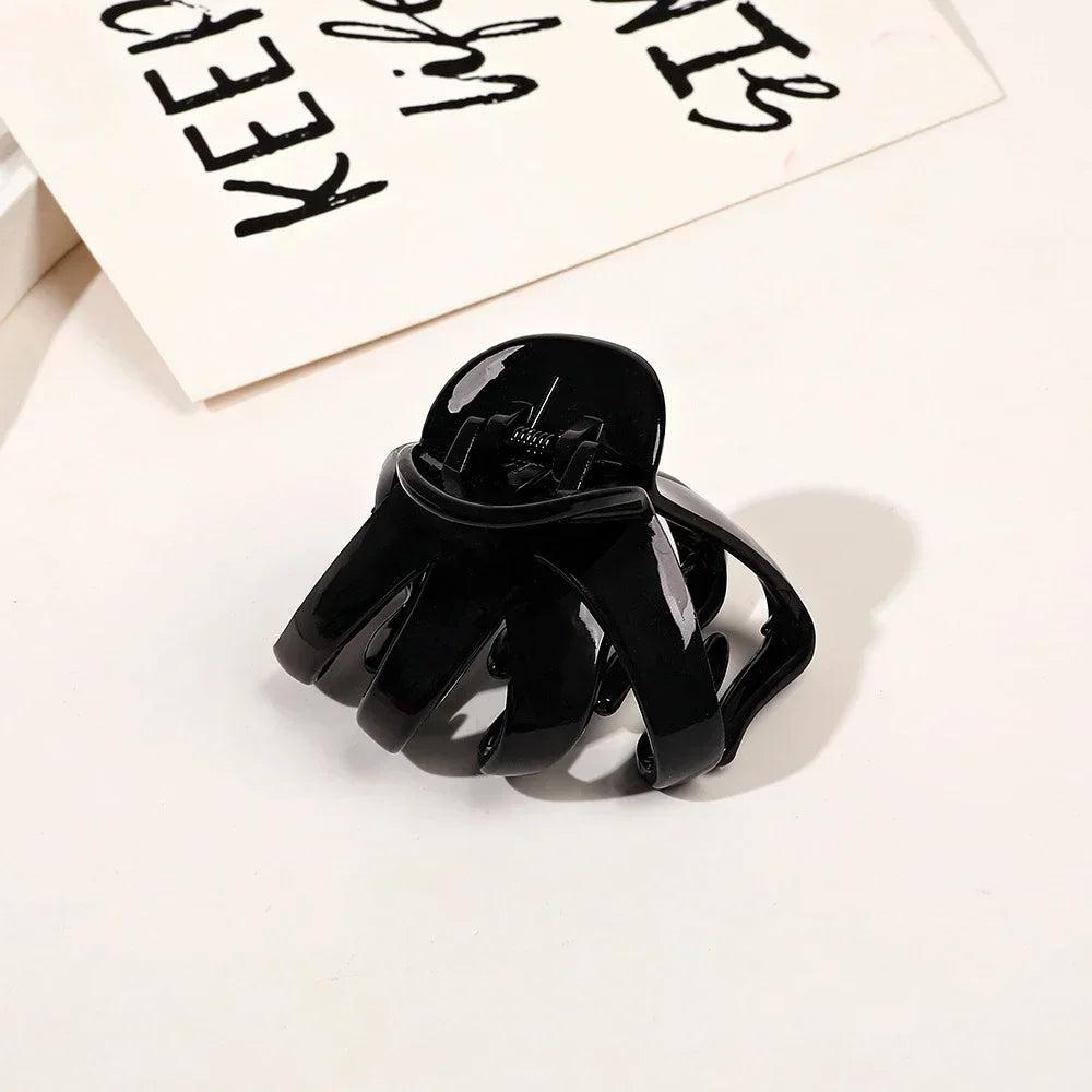 Matte Octopus Hair Claw Large Size Shark Clip Headwear Women Claws Clips Daily Hair Styling Hair Accessories for Girl New Styles
