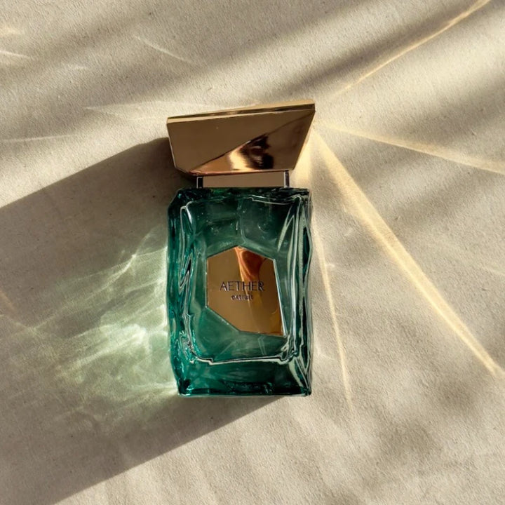 Luxury Perfumes Arabes Elegant Perfume Man Sensual Luminous Sweet Warm Alluring Aura Sophisticated Smooth Captivating