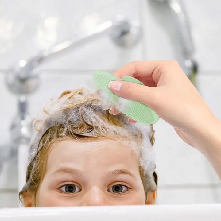 1pcs Silicone Shampoo Brush for Baby Infant Bathing Soft Silicone Kids Shower Brush Head Hair Washing Massage Brushes Wipe Comb