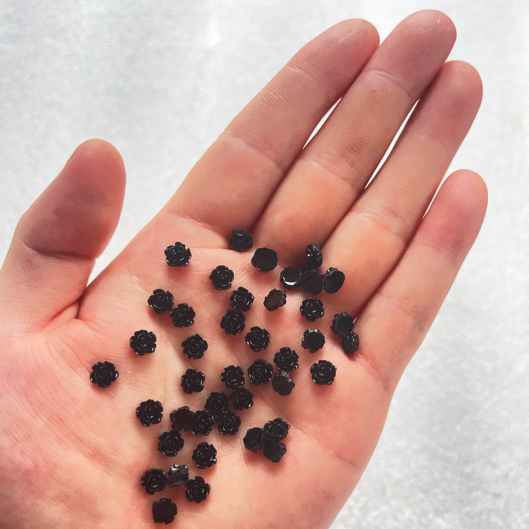 50pcs Cute New Resin Mini 3D White Plated Rose Nail Rhinestones Gems Glitter Nail Art Jewelry Manicure Nail Art Decorations