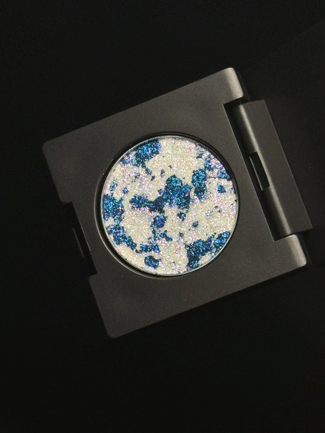 Single Mixed Color Eyeshadow Chameleon Fine Sparkle Pearl Brightener Eye Shadow Portable Eye Makeup