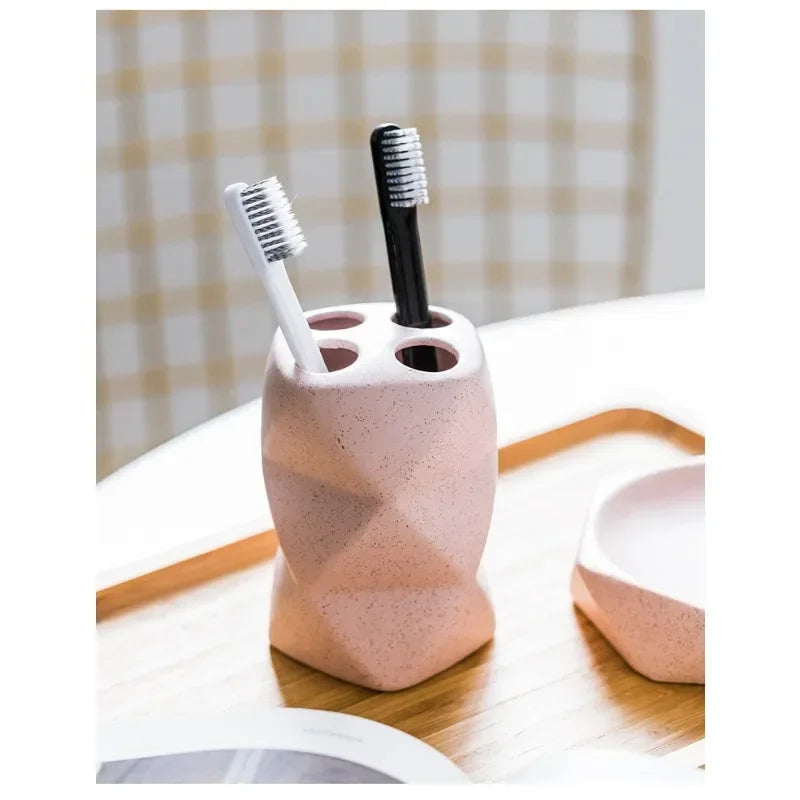 Ceramic Bathroom 4-piece Set Bathroom Supplies Ornaments for Gift Giving Mouthwash Cup Toothbrush Cup Set Toilet Accessories