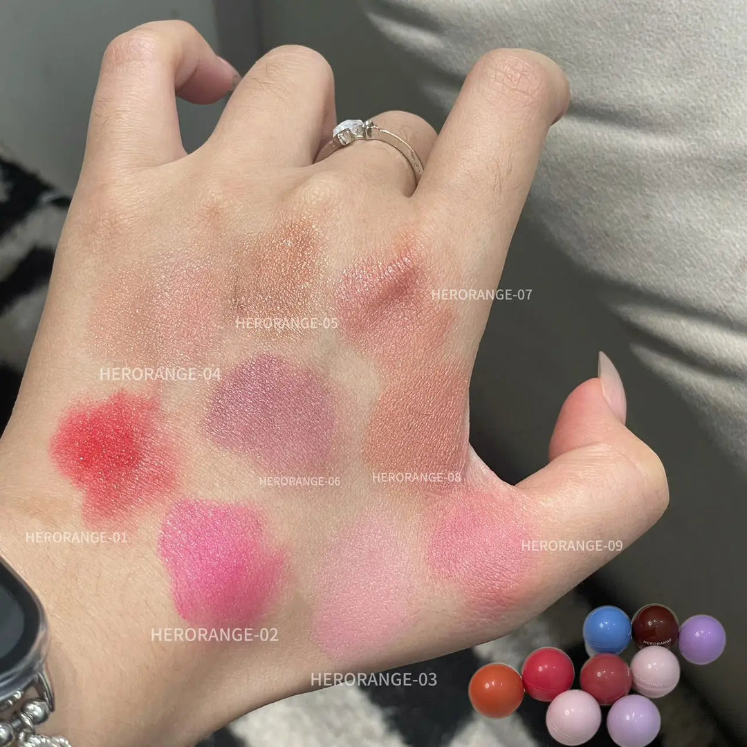 Herorange Peach Ball Cloud Velvet Blush Cream, Fine Powder Texture, Natural Three-Dimensional Effect, Brightening and Color-Enhancing, Dewy Blush, Long-Lasting Makeup, Suitable for Autumn and Winter