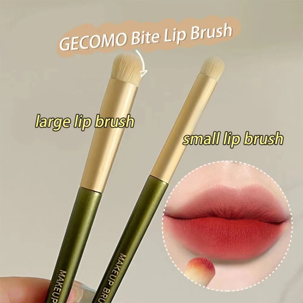 GECOMO Round Head Lip Brush Lipstick Coloring Smudge Brush Concealer Brush Lip Makeup Brush Multi-function Beauty Tool