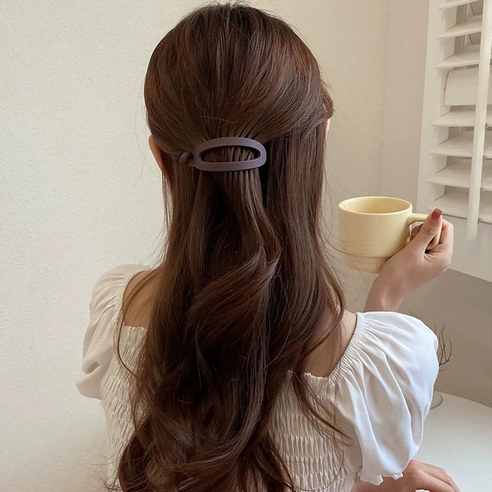 1/4pcs Matte Banana Hair Clips Simple Elegant All-Match Design Versatile Hair Accessories for Daily Casual Special Gatherings