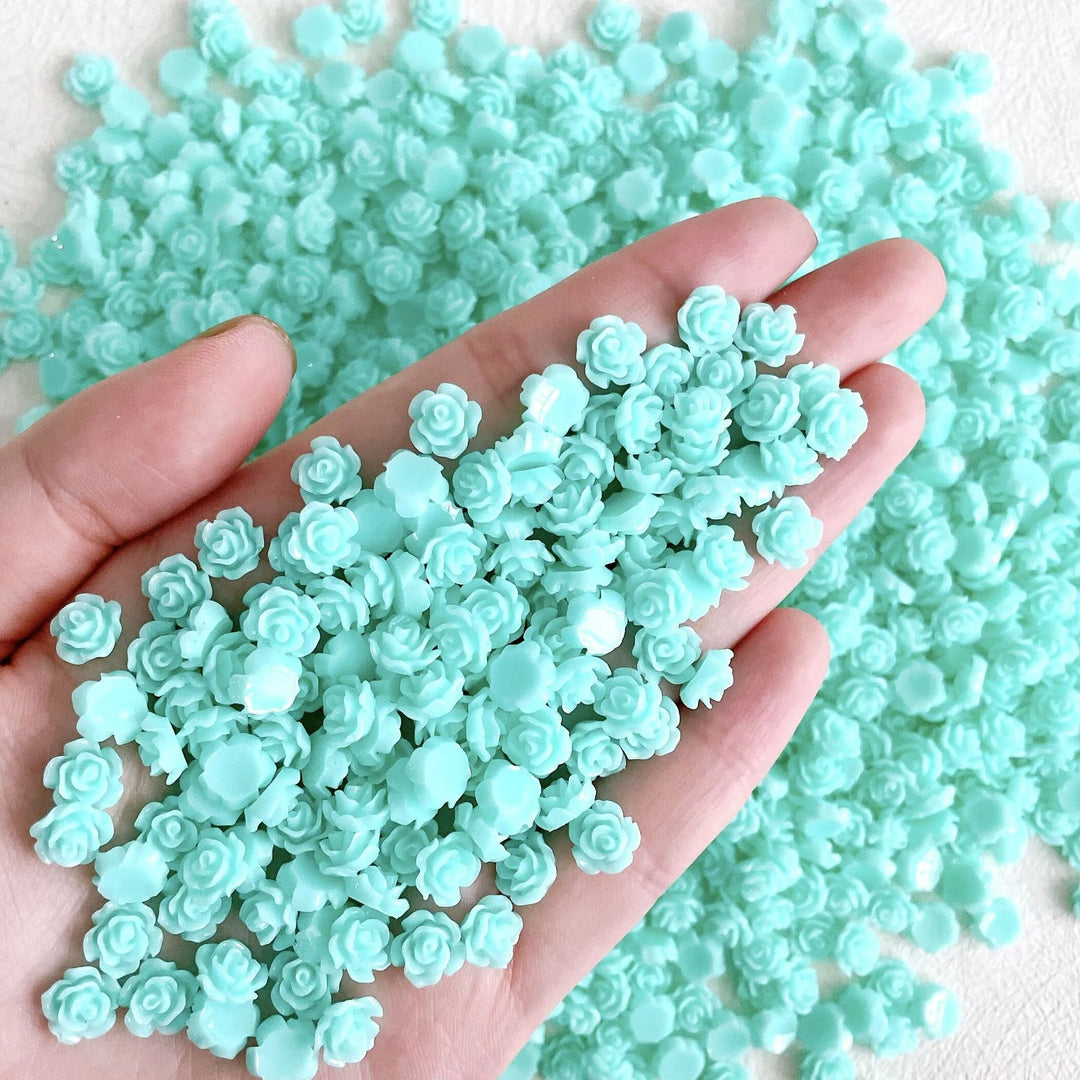 50pcs Cute New Resin Mini 3D White Plated Rose Nail Rhinestones Gems Glitter Nail Art Jewelry Manicure Nail Art Decorations