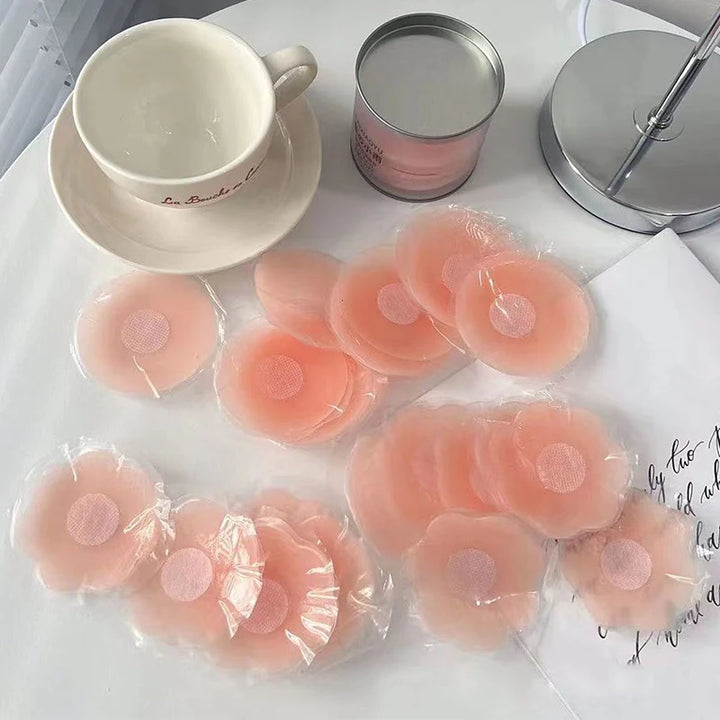 2-4pcs Invisible Self Adhesive Chest paste Reusable Sticker Breast Petal Strapless Lift Up Bra Pad Silicone Petal Nipple Cover
