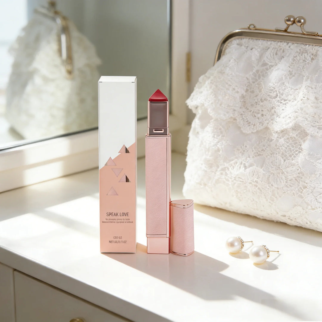 Lip Plumping Lipstick Strawberry Apple Juicy Lip Volumizer Deep Hydration Glossy Lip Gloss Hyaluronic Acid Moisturizing Lip Balm