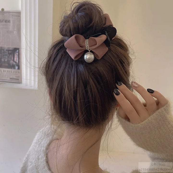 1 Piece of Bow, Pearl Clip, Temperament, Shark Clip, Korean Gentle Style Fabric Hair Accessory Girl Hair Accessoires