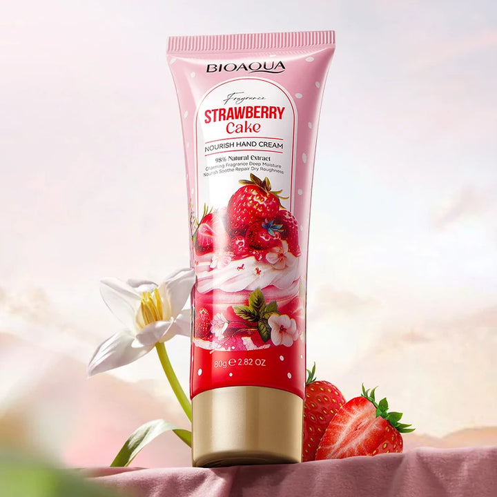 BIOAOUA Strawberry Cake Nourishing Hand Cream Deep Hydration Moisturizing Remove chapping Hand Cream Beauty Skincare