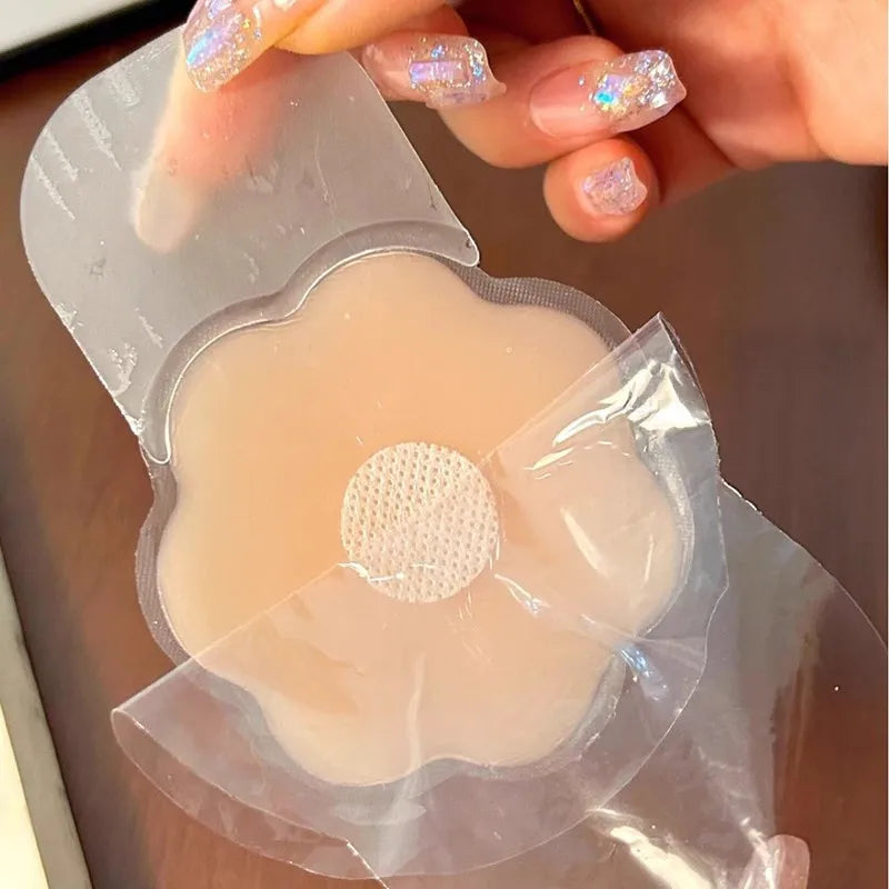 Reusable Women Breast Petals Lift Nipple Cover Invisible Petal Adhesive Strapless Backless Stick on Bra Silicone Breast Stickers