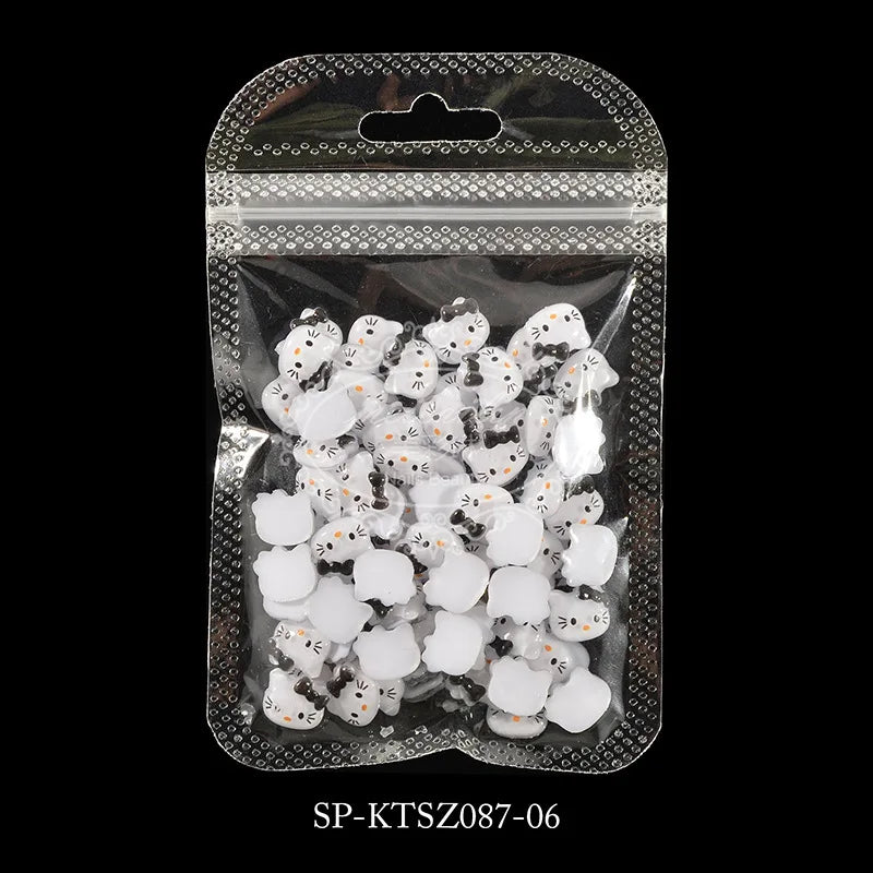 3D Cute Sanrio Family Series Nail Art Jewelry Decor Cartoon Hello Kitty Kuromi Nail Charms Rhinestone Gems Ornament Accessories