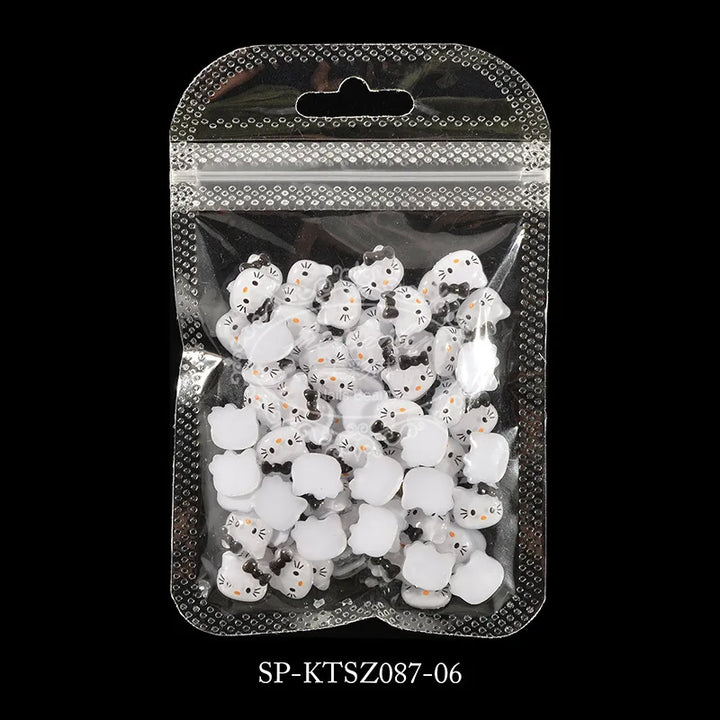 3D Cute Sanrio Family Series Nail Art Jewelry Decor Cartoon Hello Kitty Kuromi Nail Charms Rhinestone Gems Ornament Accessories