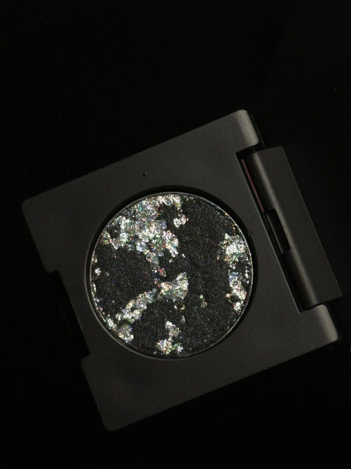 Single Mixed Color Eyeshadow Chameleon Fine Sparkle Pearl Brightener Eye Shadow Portable Eye Makeup