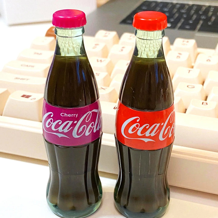 LiP Smacker X Coca-Cola Classic Flavor Lip Balm 2-Piece Set Autumn Winter Long-lasting Moisturizing Vintage Bottle Design