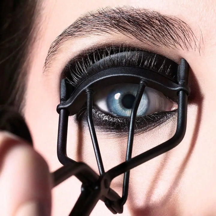 1PC Solid Color Makeup Eyelash Curler - Convenient Design for Perfect Brows And Lashes