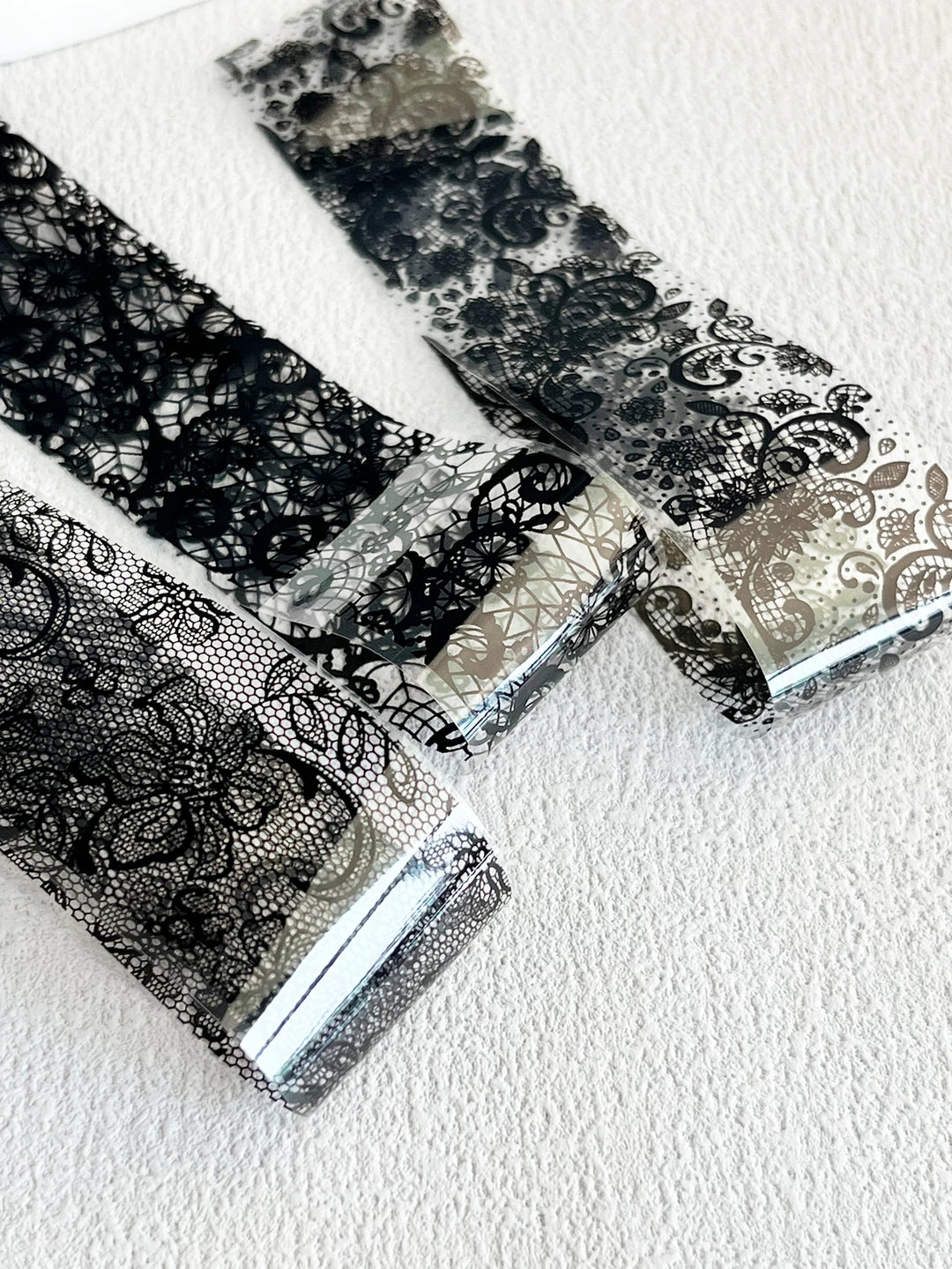 10 Sheets Lace Nail Foil White & Black Nail Stickers Design Transfer Foils Starry Sky Paper Nail Art Foil Decals for Nails Salon
